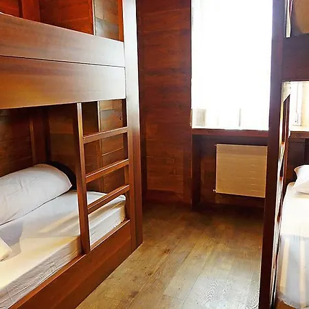 Apartment Campfer Sleeps 8 *